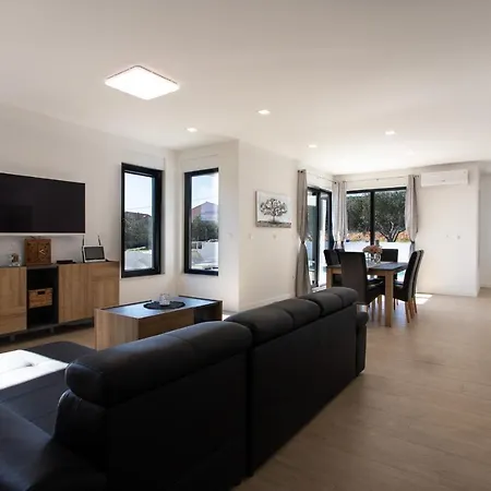 Luxury Marion Kastel Novi