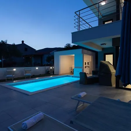 Luxury Marion Kastel Novi
